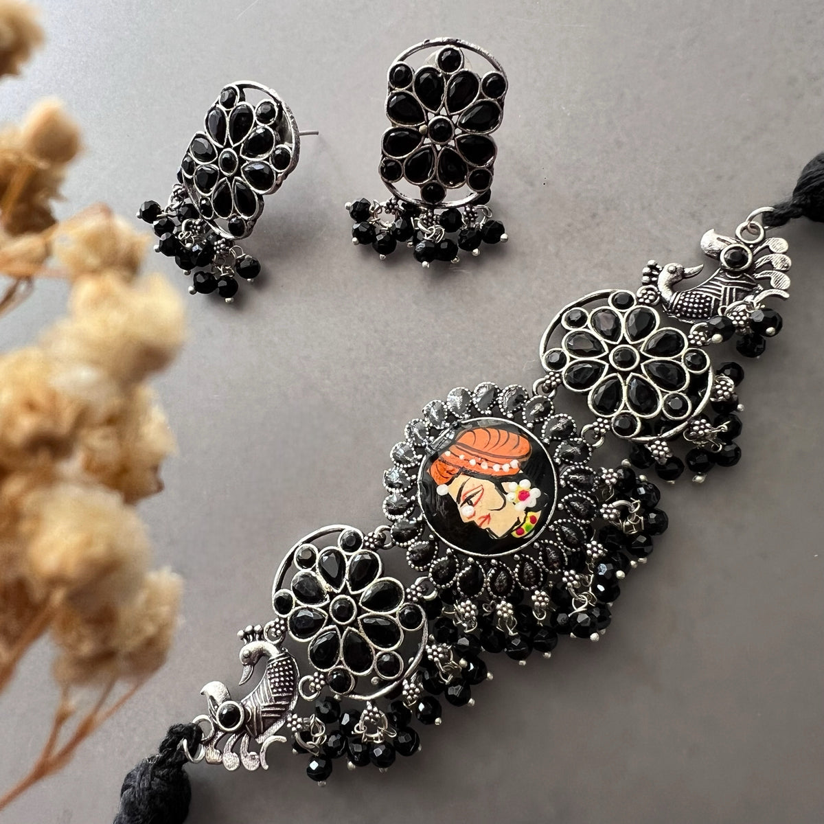 NITHA RAW AND RUSTIC SEMI HANDMADE STATEMENT CHOKER / NECKPIECE CH57