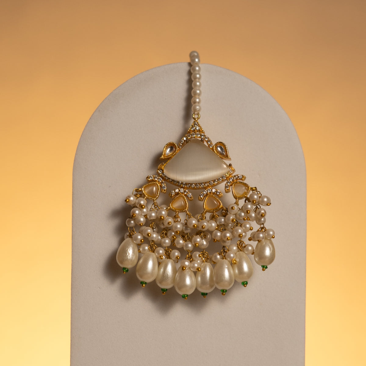 VIVAHA SEMI HANDMADE GOLD TONED MONALISA NECKLACE SET WITH TIKKA NL58