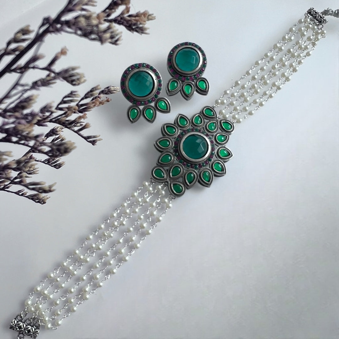 ENA BIJOUX PREMIUM AND EXCLUSIVE SEMI HANDMADE CHOKER WITH EARRINGS CH140