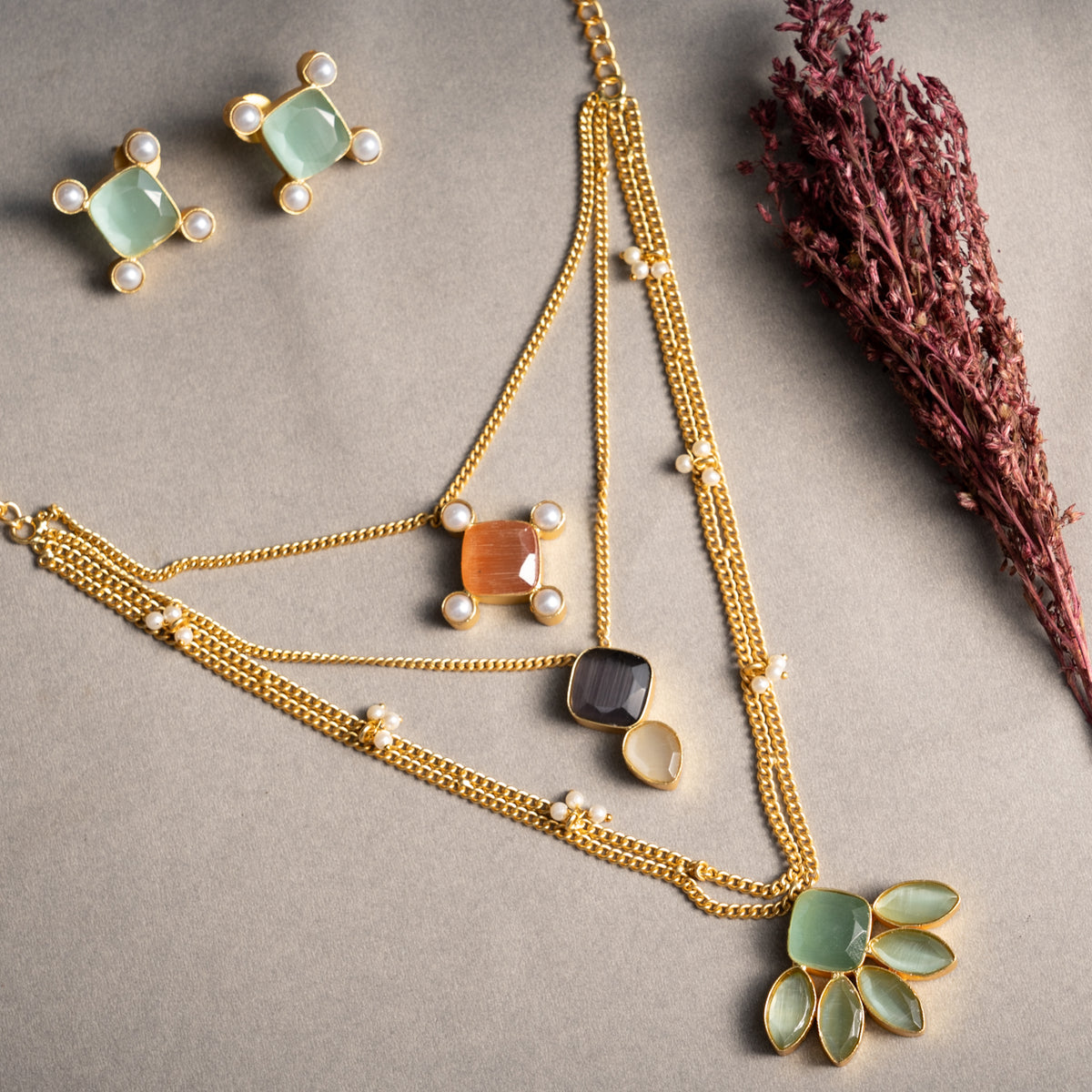 EDEN GOLD TONED HANDMADE HAND HAMMERED NECKLAC AND EARRINGS OF20