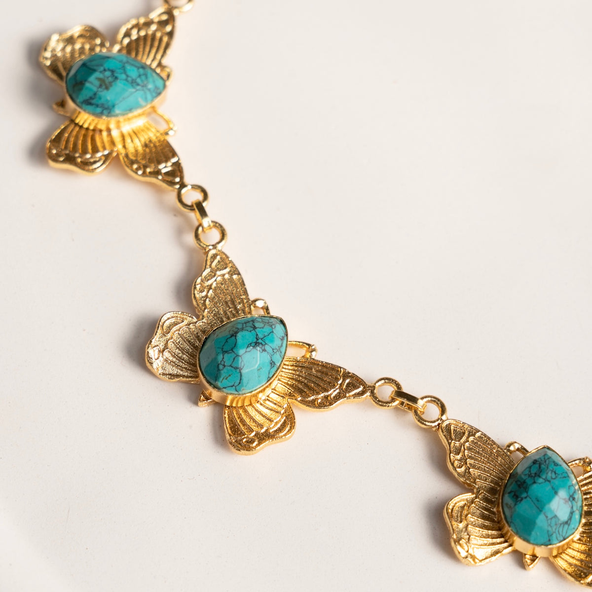 MAEVE GOLD TONED RUSTIC AND HANDMADE HAND HAMMERED NECKLACE AND EARRINGS OF22