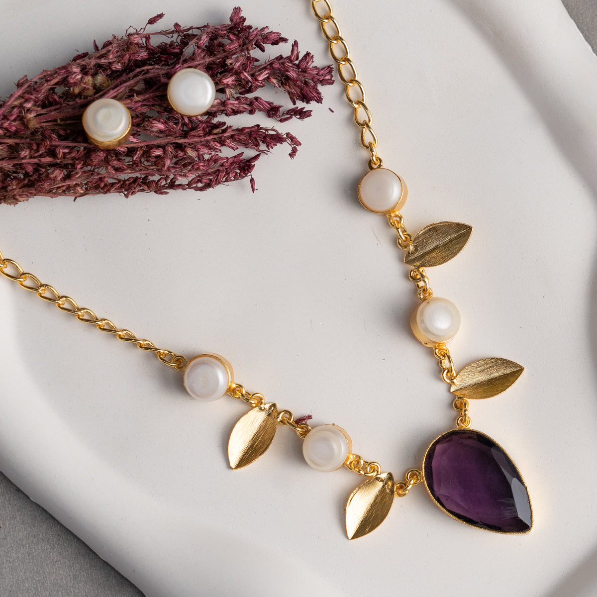 MARIA GOLD TONED HANDMADE HAND HAMMERED NECKLAC AND EARRINGS OF21