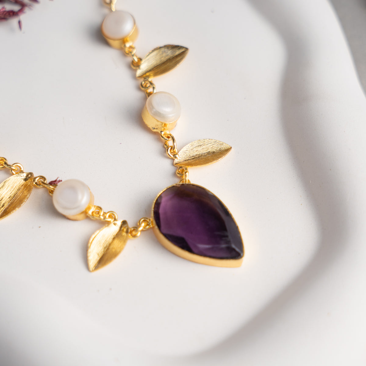 MARIA GOLD TONED HANDMADE HAND HAMMERED NECKLAC AND EARRINGS OF21