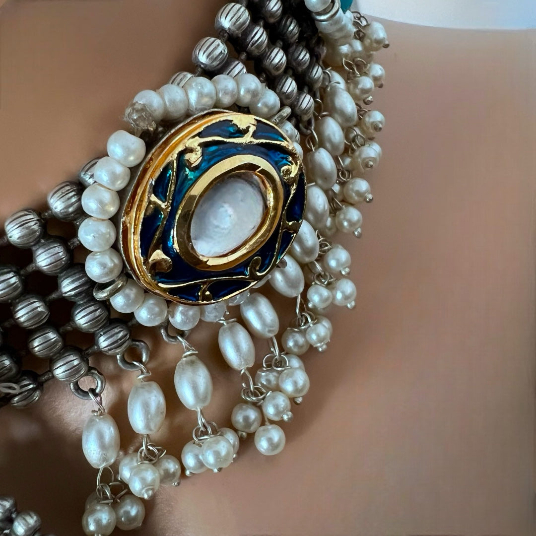 RELATA SILVER LOOK ALIKE SEMI HANDMADE RUSTIC CHOKER WITH EARRINGS CH311