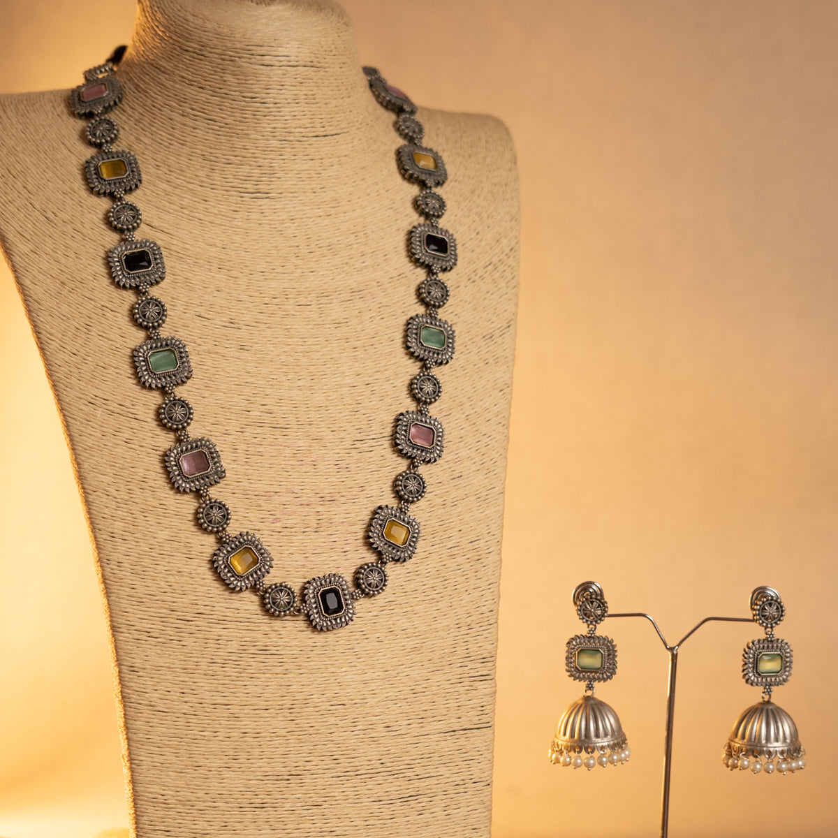 JESI SILVERLOOKALIKE SEMI HANDMADE MALA/ NECKPIECE  ML205