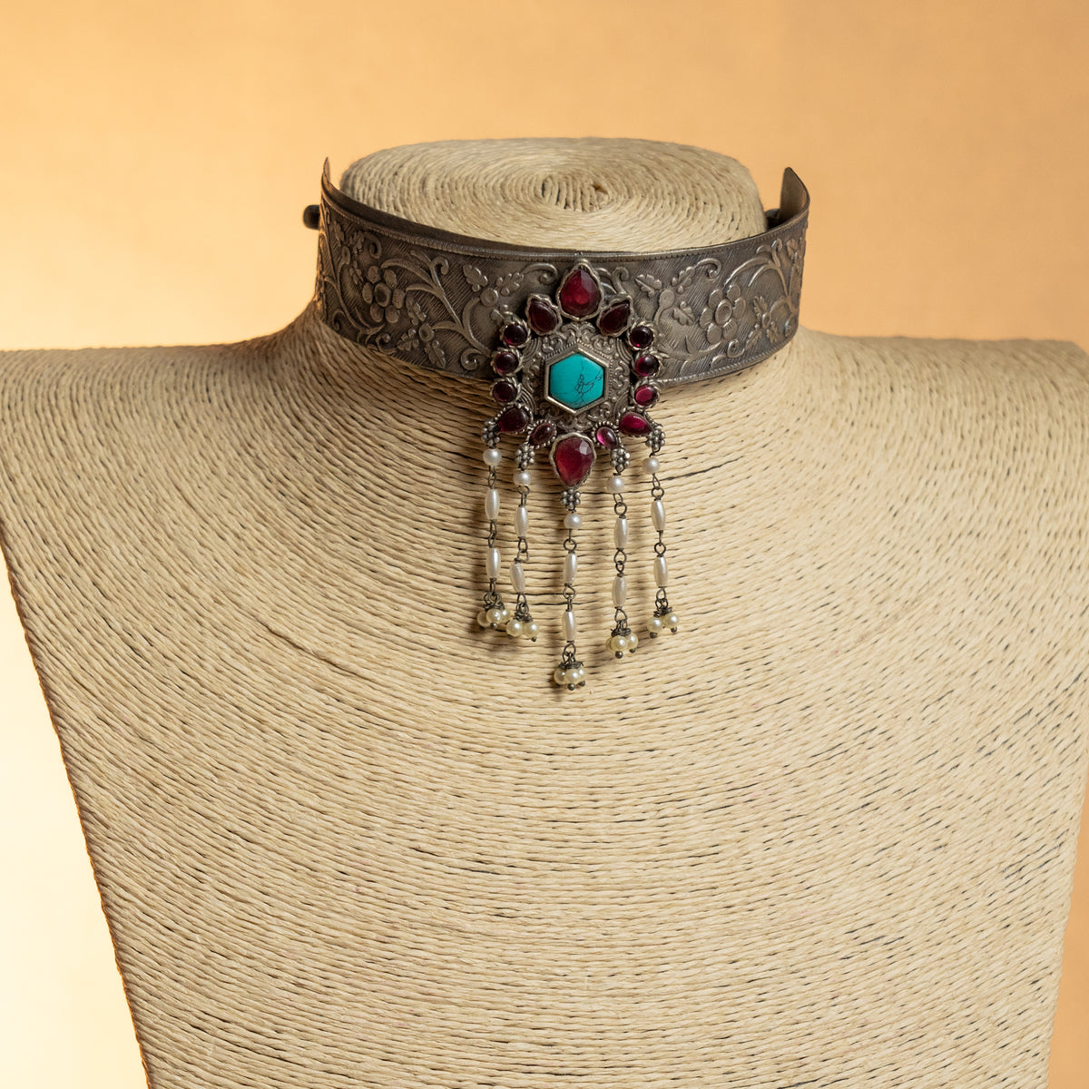 ANDIE HANDMADE BIJOUX PREMIUM HASLI WITH EARRINGS CH513