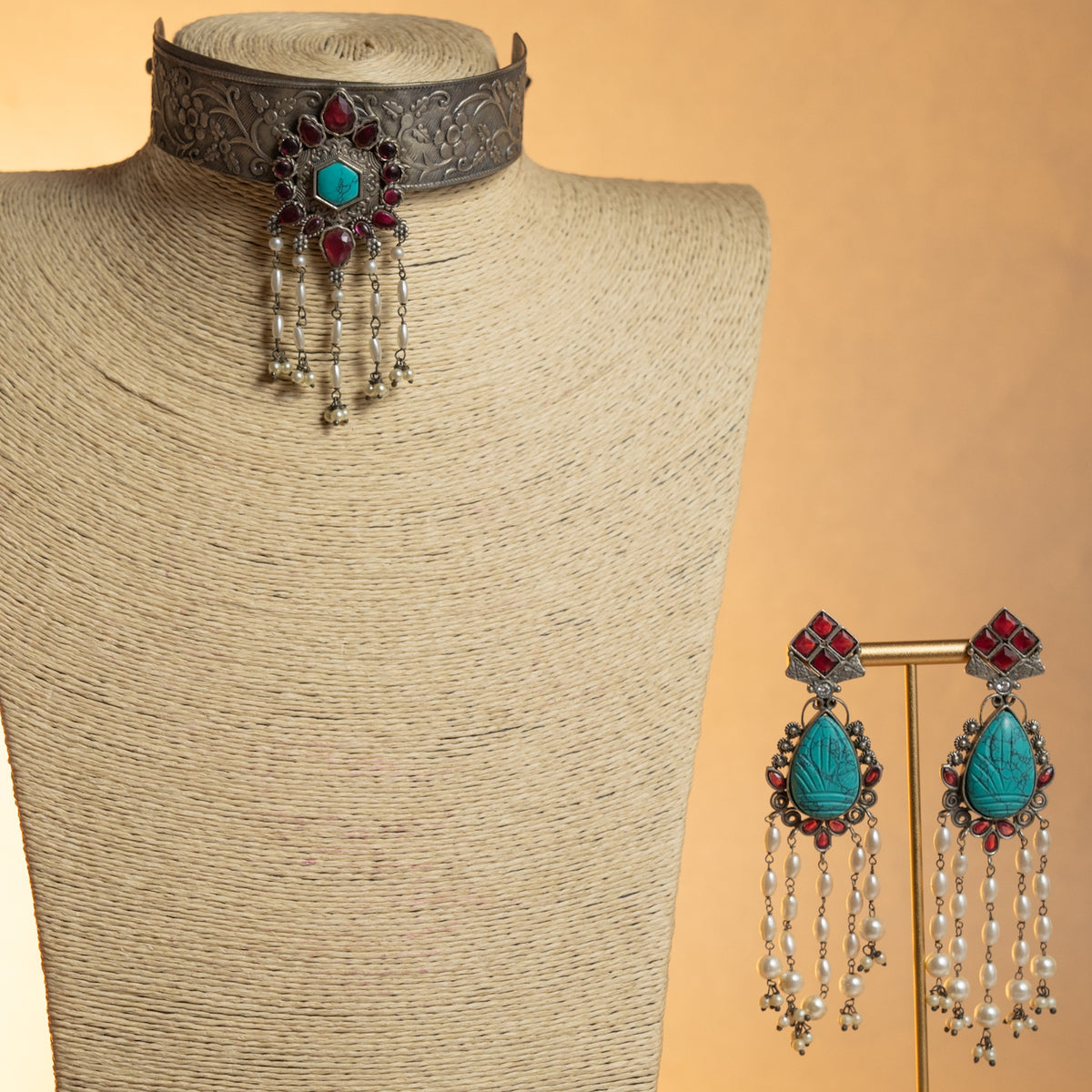 ANDIE HANDMADE BIJOUX PREMIUM HASLI WITH EARRINGS CH513
