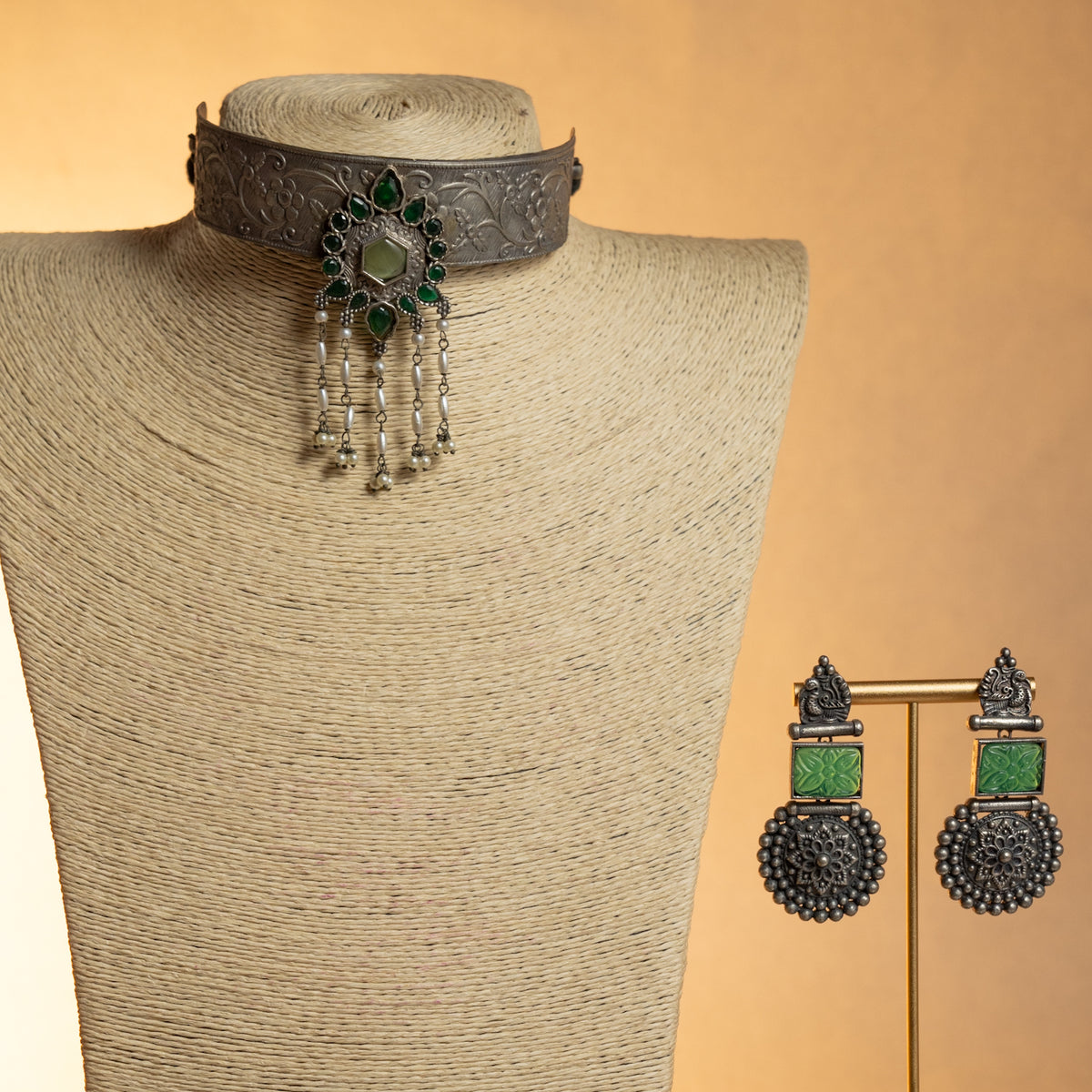 ANDIE HANDMADE BIJOUX PREMIUM HASLI WITH EARRINGS CH513