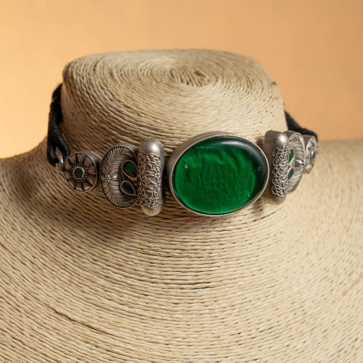 DAPIHNE HANDMADE BIJOUX PREMIUM CHOKER WITH EARRING CH516