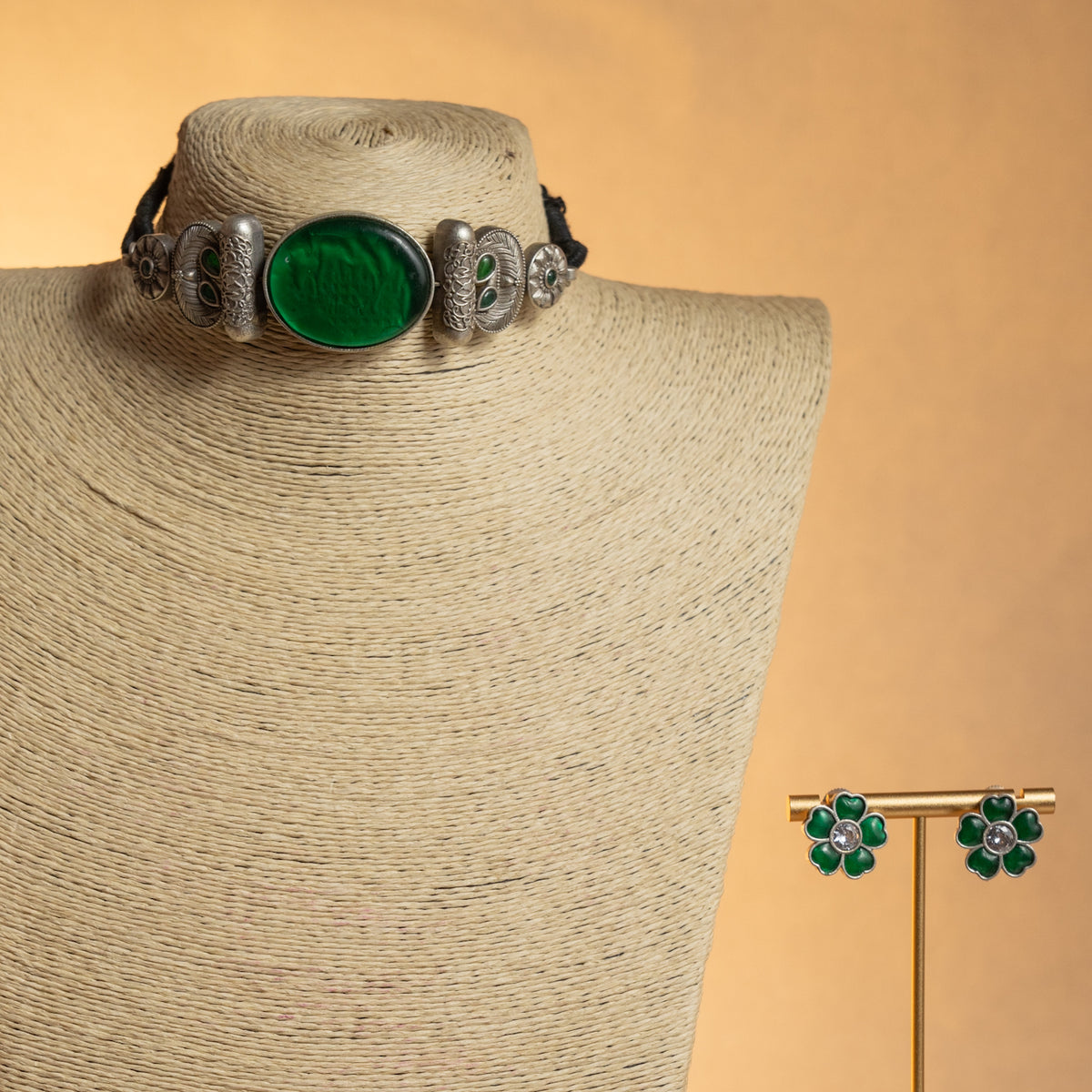 DAPIHNE HANDMADE BIJOUX PREMIUM CHOKER WITH EARRING CH516