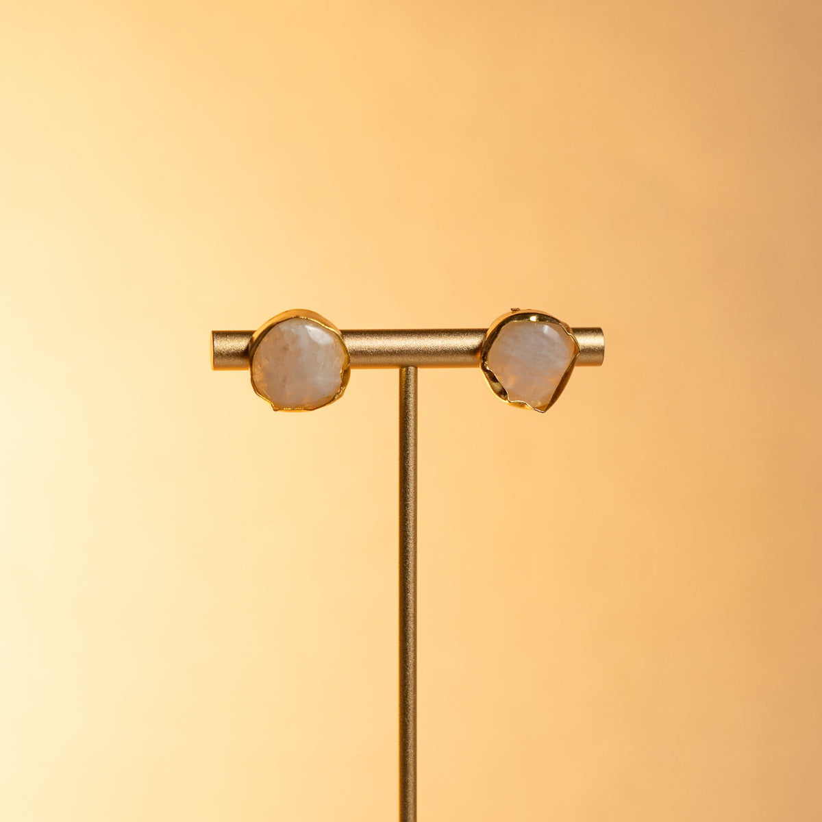 GRACE RAW AND POLISHED STONE HANDMADE NECKPIECE/NECKLACE WITH EARRING NL271