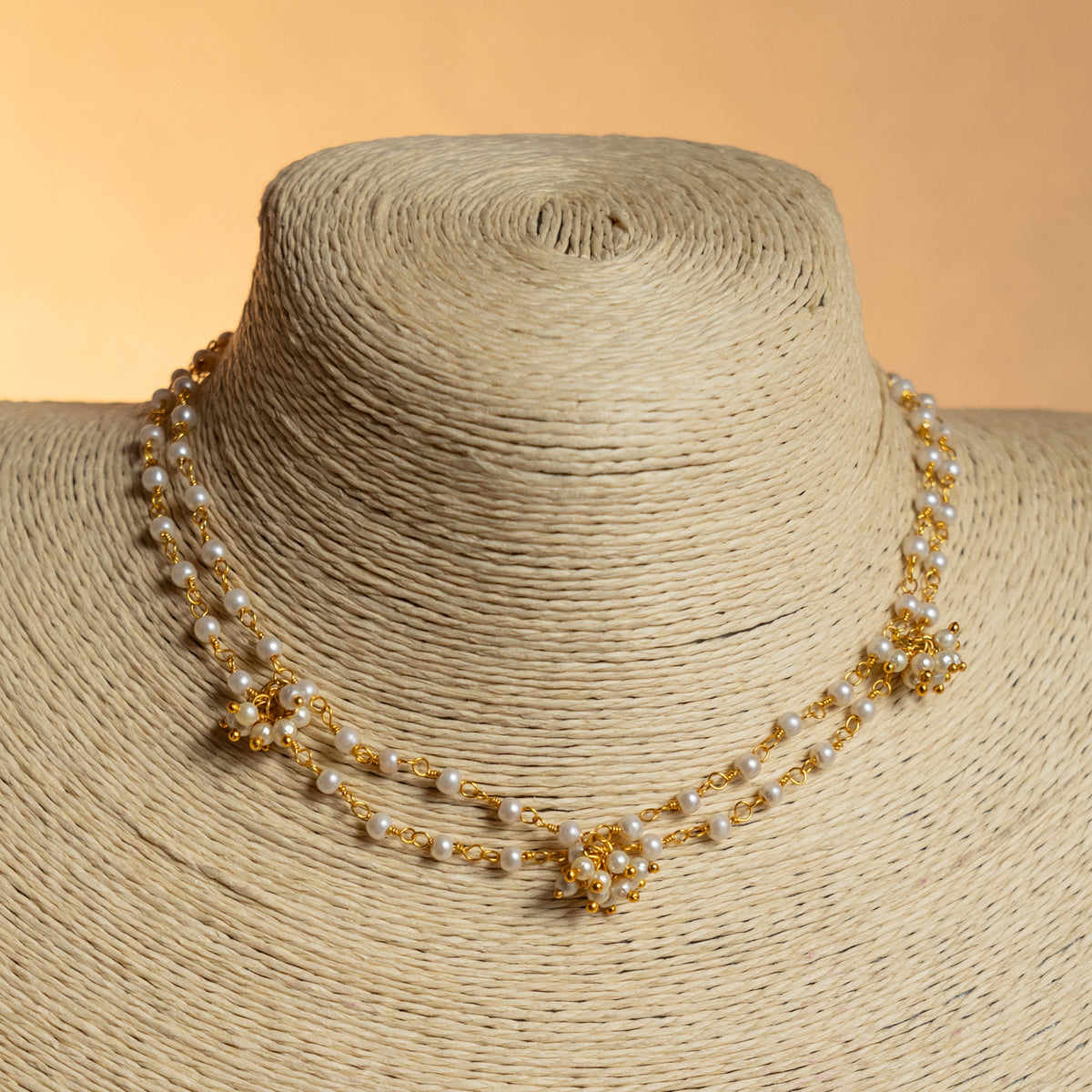 CHOLA HANDMADE PEARL STATEMENT NECKPIECE/NECKLACE WITH EARRING NL288