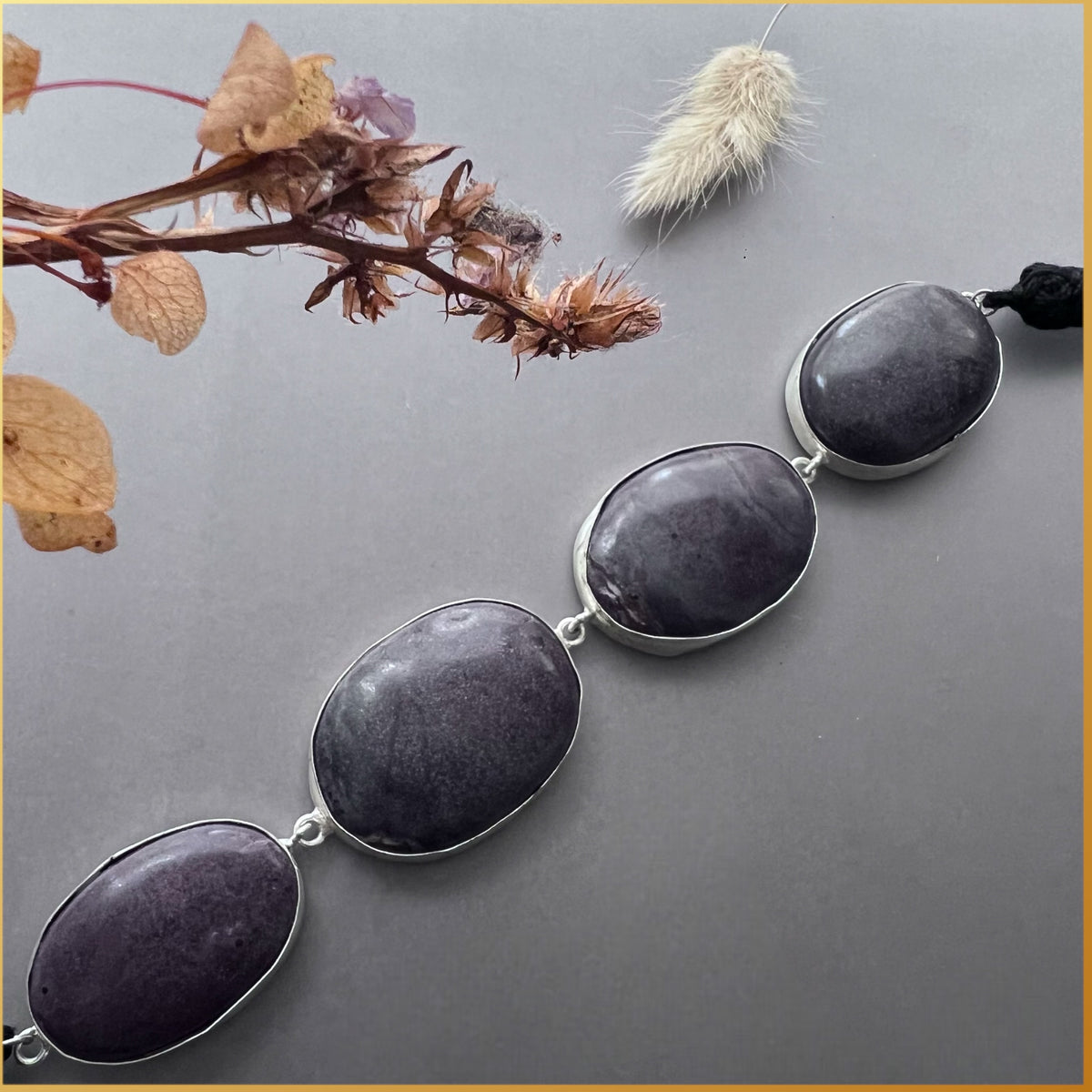 RIMIKA BIJOUX PREMIUM AND EXCLUSIVE NATURAL STONE HANDMADE CHOKER CH377