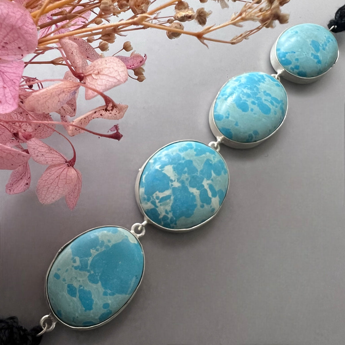 ALICE BIJOUX PREMIUM AND EXCLUSIVE NATURAL STONE HANDMADE CHOKER CH369