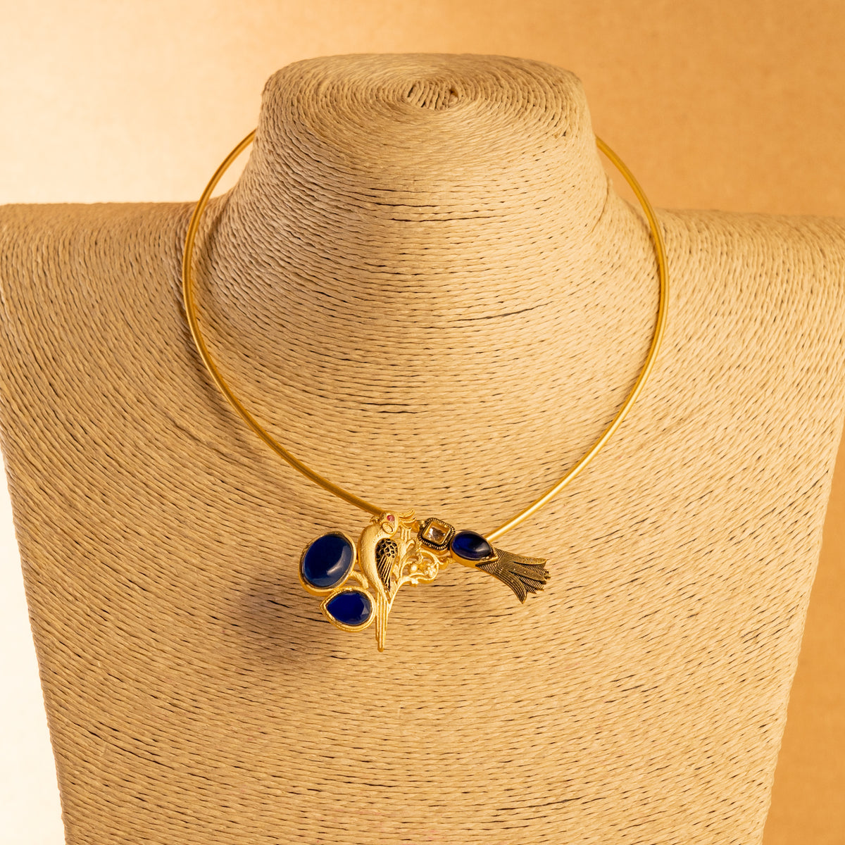 ANUHA HANDMADE HAND HAMMERED ANTIQUE NECKPIECE/NECKLACE/HASLI NL18