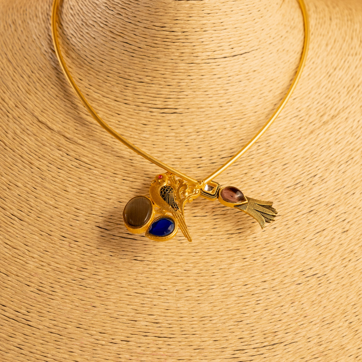 ANUHA HANDMADE HAND HAMMERED ANTIQUE NECKPIECE/NECKLACE/HASLI NL18