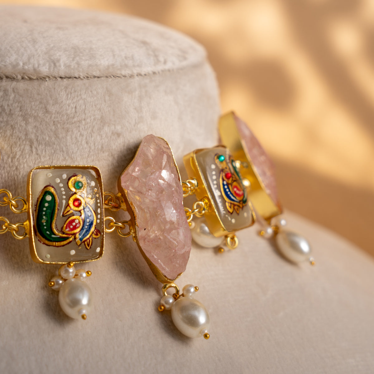 LIYA HANDMADE RAW STONE AND HAND PAINTED CHOKER WITH EARRINGS CH305