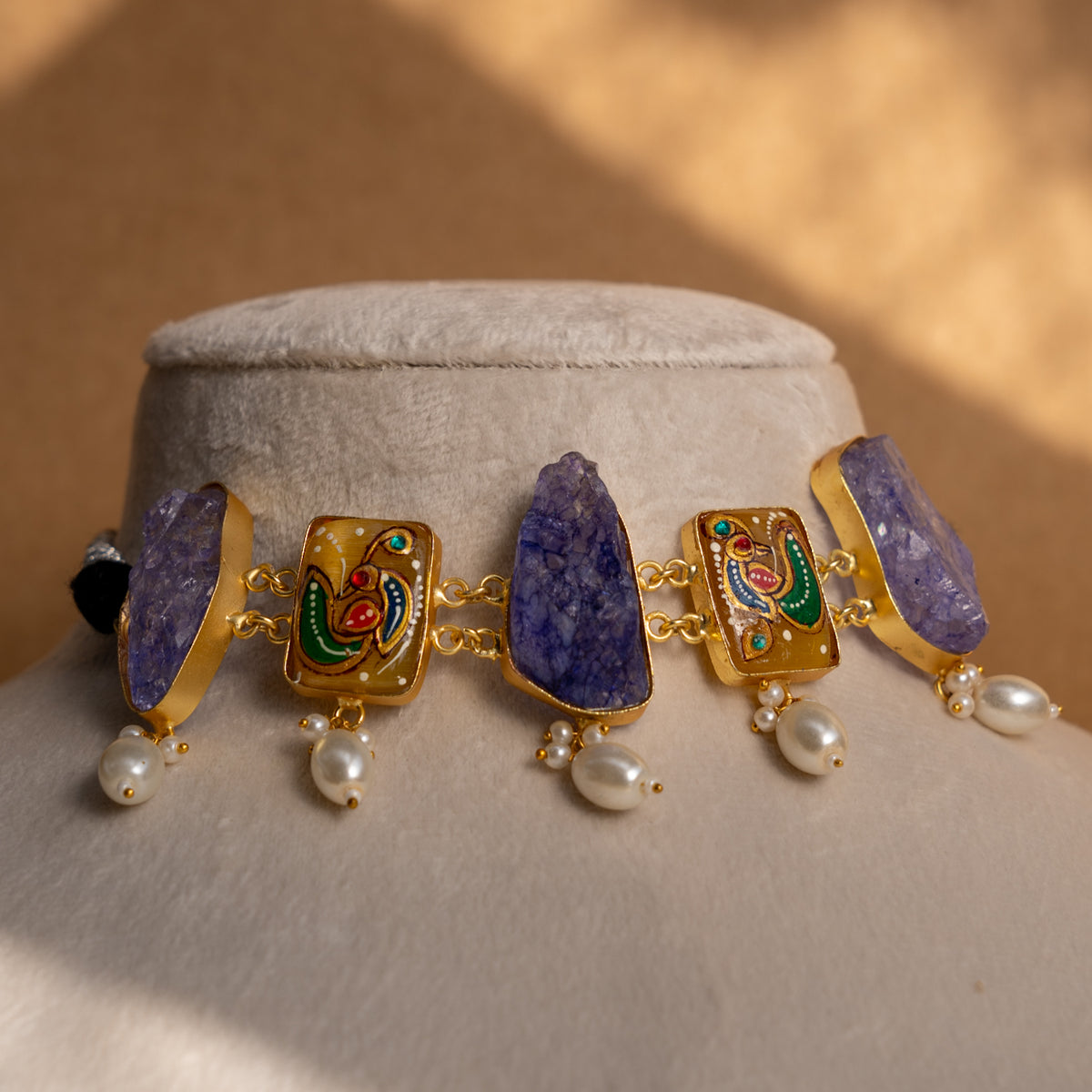 LIYA HANDMADE RAW STONE AND HAND PAINTED CHOKER WITH EARRINGS CH305