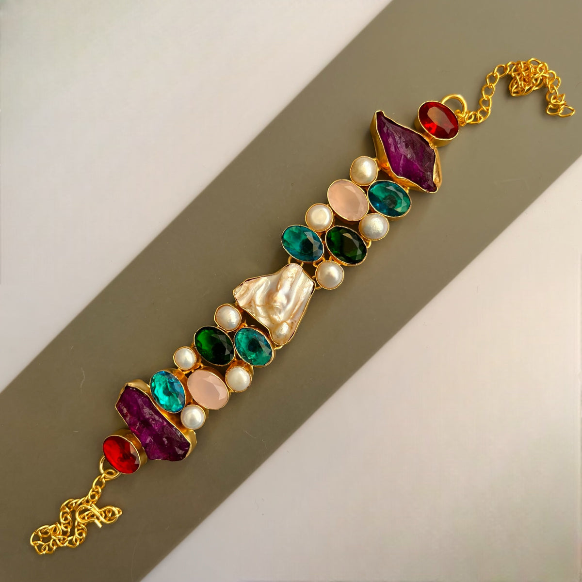 KASHVI HANDMADE RAW STONE BIJOUX PREMIUM AND BIJOUX EXCLUSIVE  CHOKER CH487