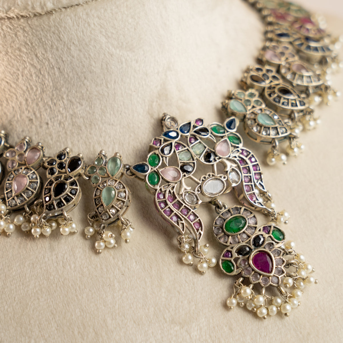 VARDHANA FAUX SILVER PREMIUM SEMI HANDMADE NECKLACE WITH EARRINGS NL127