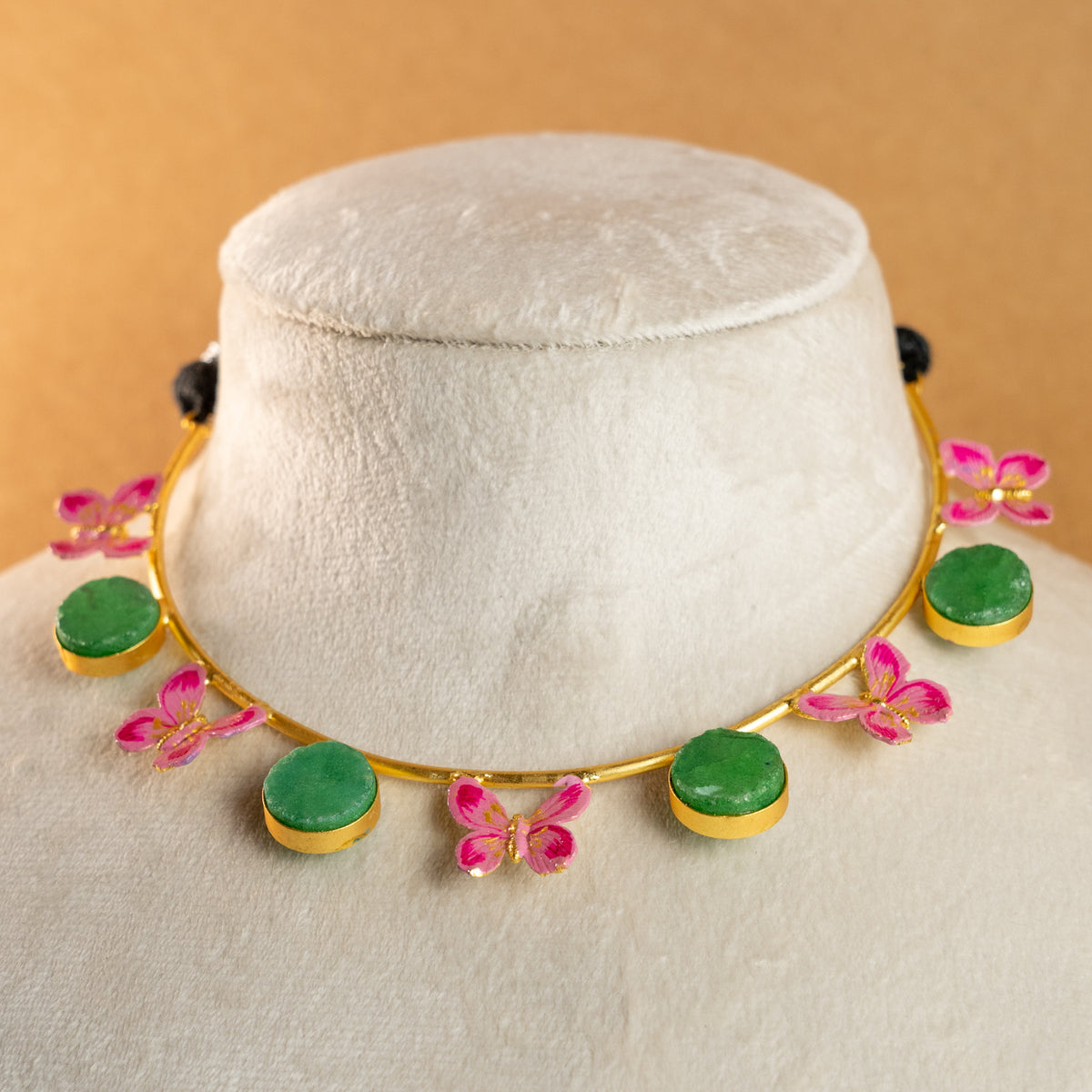 ARELY BIJOUX RAW STONE HANDMADE HANDPAINTED HASLI NECKPIECE WITH EARRINGS CH308