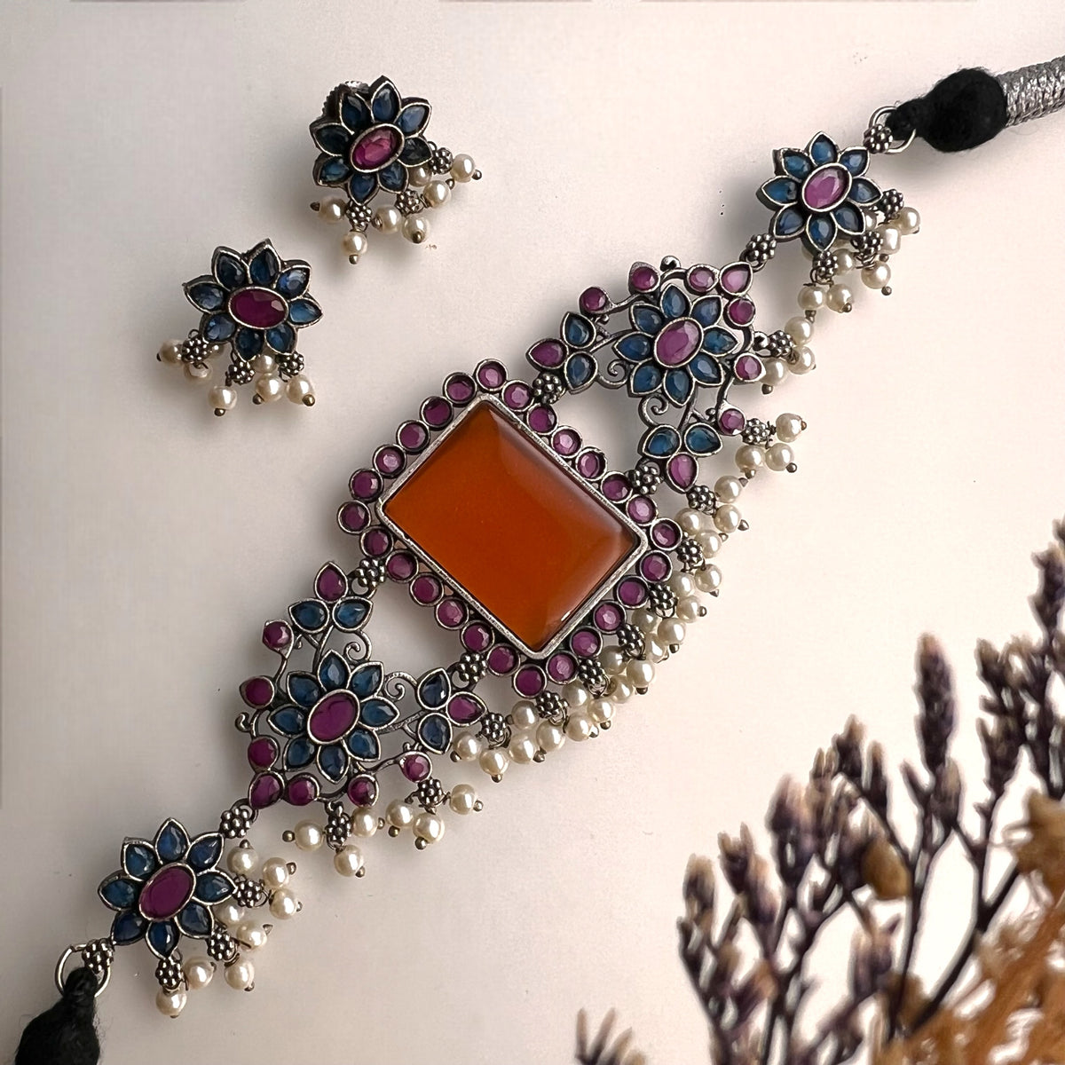 NIKKI BIJOUX  RAW AND RUSTIC SEMI HANDMADE CHOKER WITH EARRINGS CH96