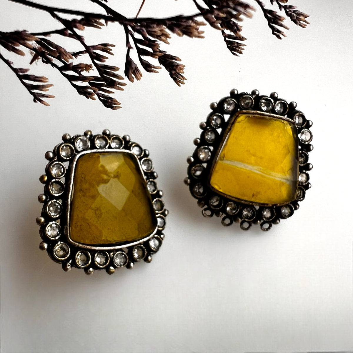 RIMA BIJOUX PREMIUM AND EXCLUSIVE RUSTIC SEMI HANDMADE CHOKER WITH EARRINGS CH97