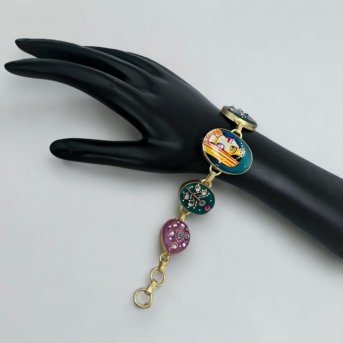 CHOZHA HAND PAINTED AND HAMMERED AND HANDMADE GOLD TONED CLASSIC STONE BRACELETS BR67