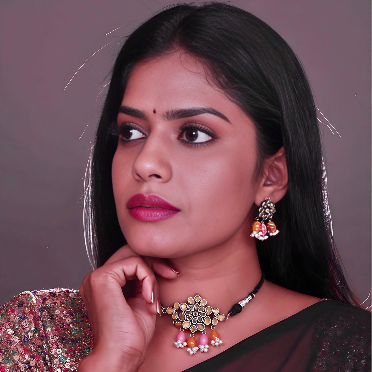 LAYLA BIJOUX PREMIUM AND EXCLUSIVE SEMI HANDMADE CHOKER WITH EARRINGS CH112