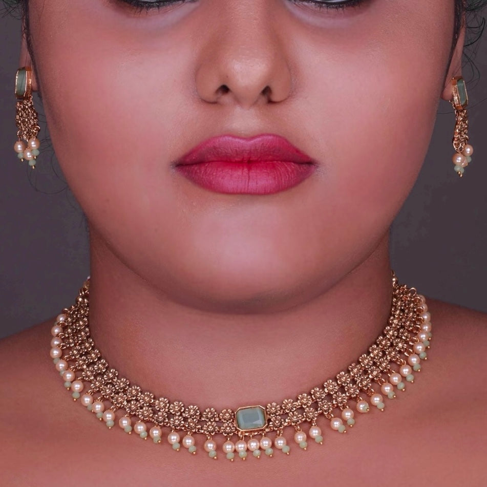 TIRA GOLD TONED NECKPIECE/CHOKER WITH EARRINGS CH324
