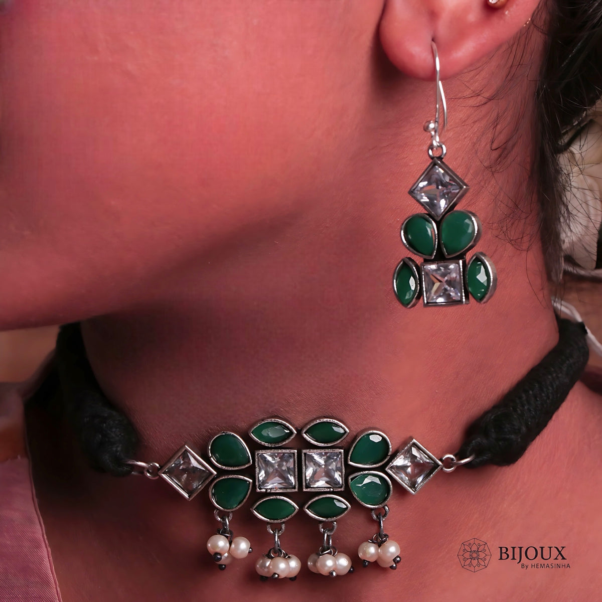 INETHRA BIJOUX PREMIUM AND EXCLUSIVE SEMI HANDMADE CHOKER WITH EARRINGS CH82