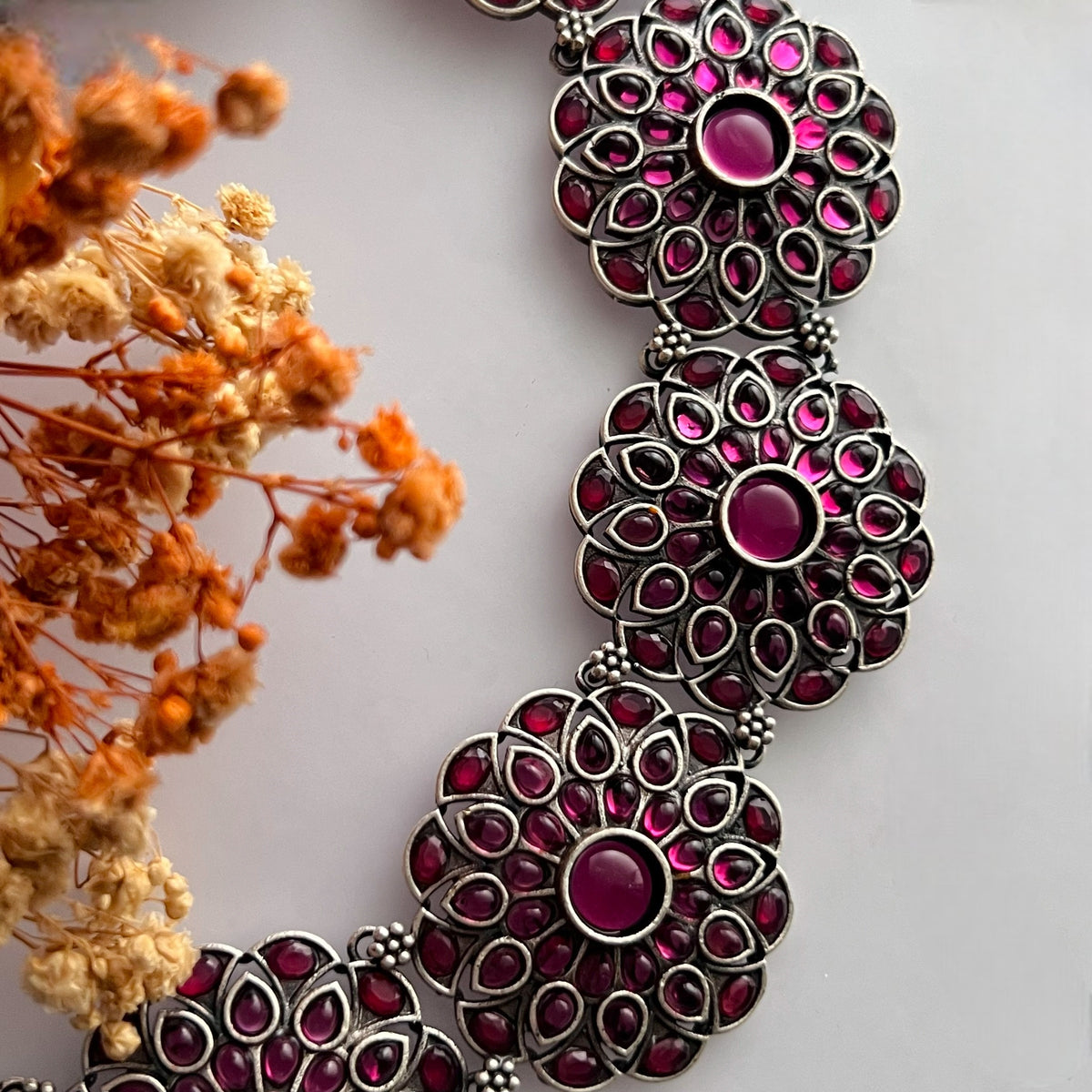 BRUNDHA FAUX SILVER SEMI HANDMADE ANTIQUE NECKPIECE/NECKLACE WITH EARRING NL262