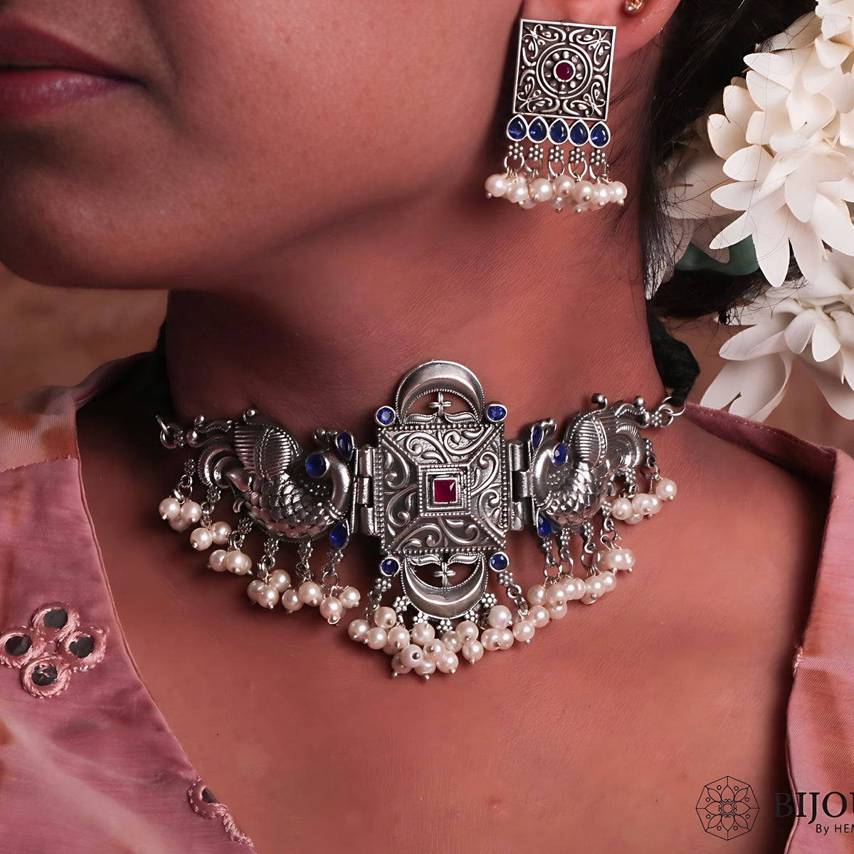 AGANA BIJOUX PREMIUM SEMI HANDMADE CHOKER WITH EARRINGS CH64