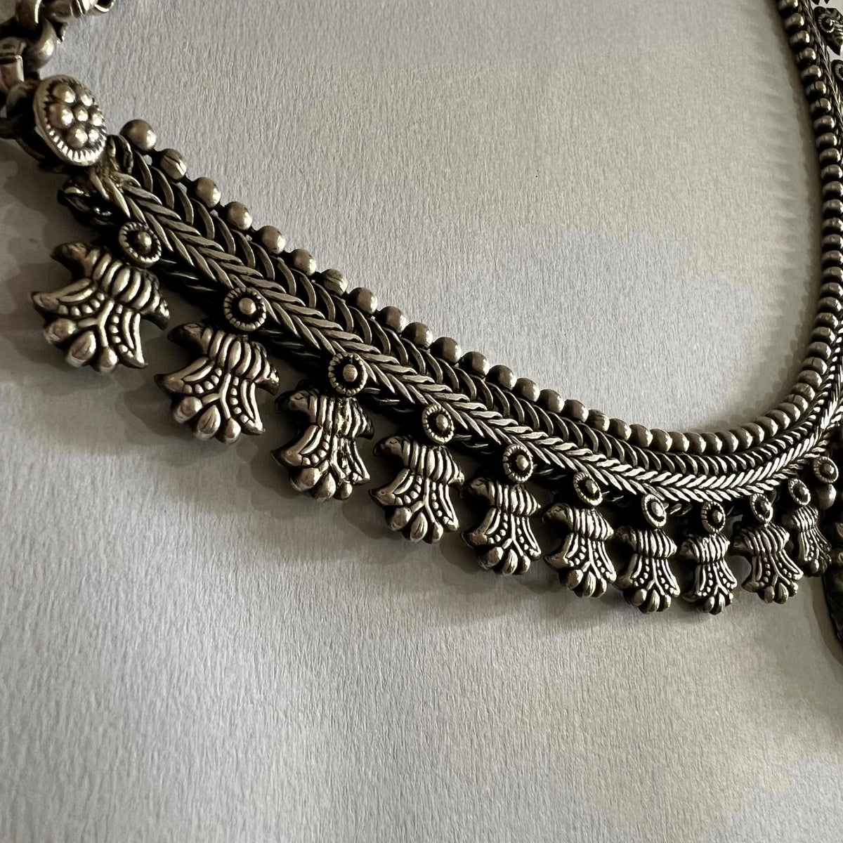 MRILANILI TEMPLE SEMI HANDMADE ANTIQUE SILVER TONED NECKLACE  NL292