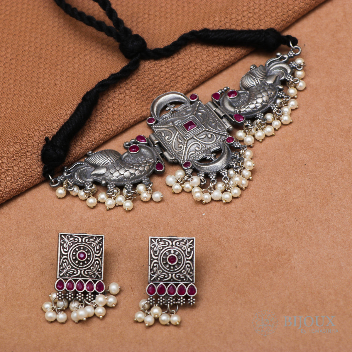 AGANA BIJOUX PREMIUM SEMI HANDMADE CHOKER WITH EARRINGS CH64