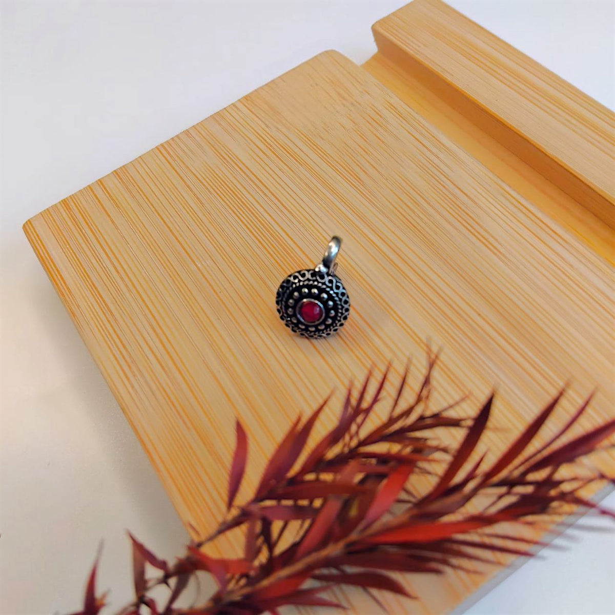 BLAMMI CLIP ON NOSE STUDS NS04