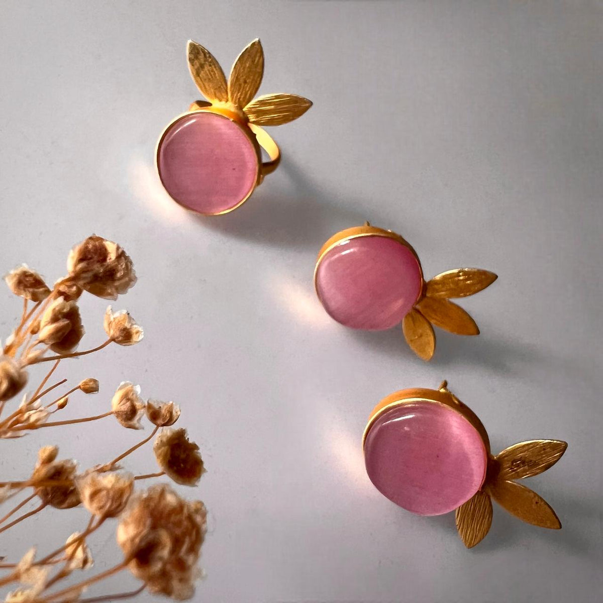 ROXANIA SET RING EARRING AND NECKLACE HANDMADE GOLD TONED PREMIUM NECKLACE/NECKPIECE EARRING SET NL30