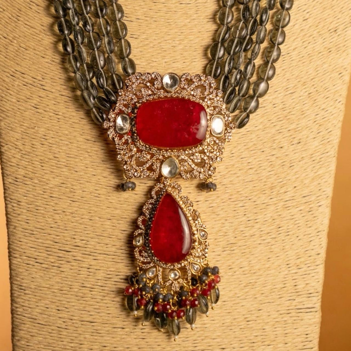 TINIYA BRIDAL PREMIUM DOUBLET STONE POLKI HANDMADE NECKLACE WITH EARRING NL297