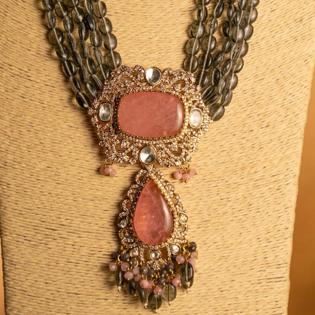 TINIYA BRIDAL PREMIUM DOUBLET STONE POLKI HANDMADE NECKLACE WITH EARRING NL297