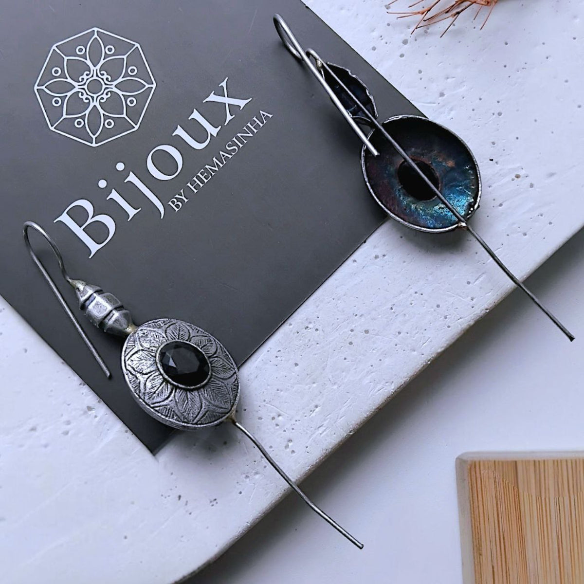 SHASA ANTIQUE SEMI HANDMADE EAR CUFF/EARRINGS EA52