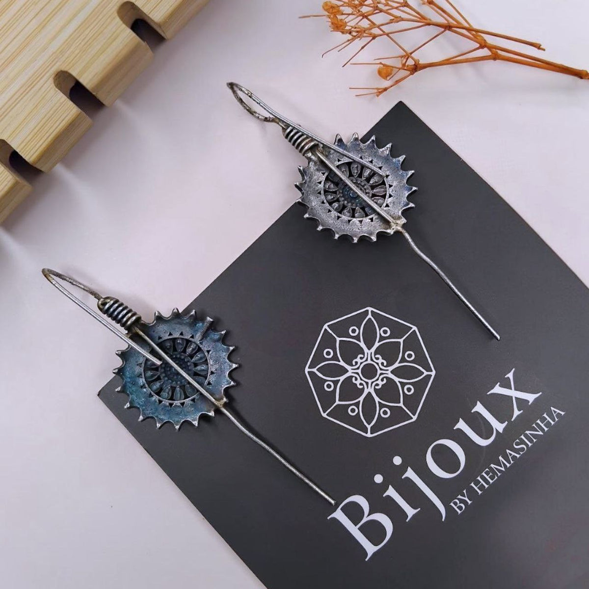 MIRAYA ANTIQUE SEMI HANDMADE EAR CUFF/EARRINGS EA39