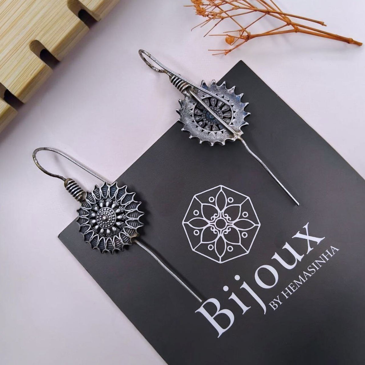 MIRAYA ANTIQUE SEMI HANDMADE EAR CUFF/EARRINGS EA39