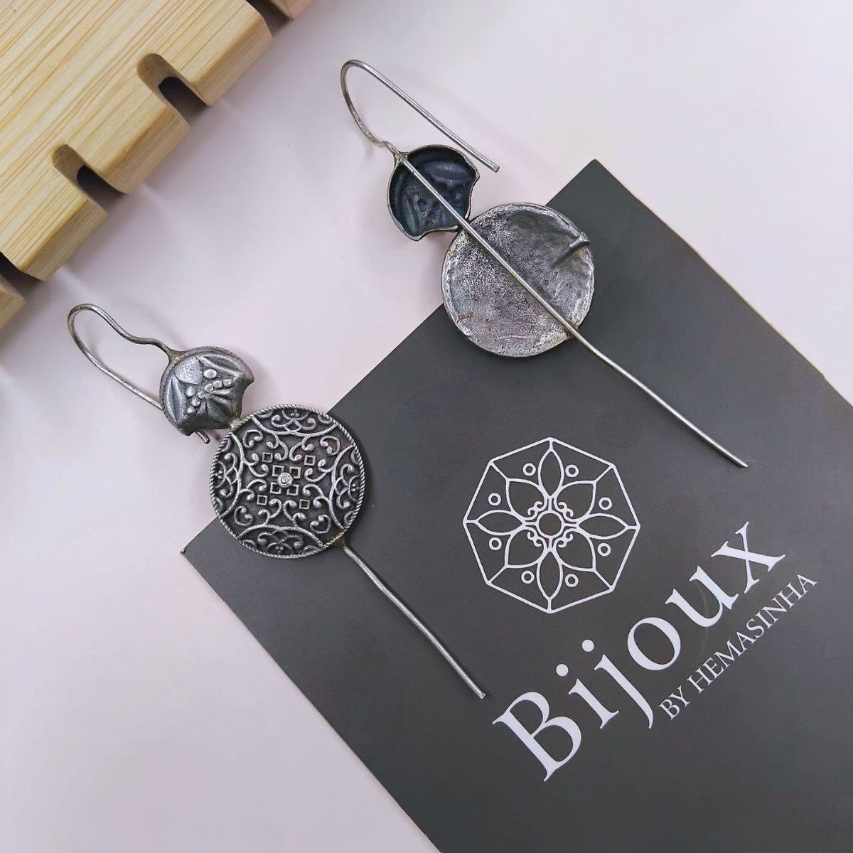 MIRAYA ANTIQUE SEMI HANDMADE EAR CUFF/EARRINGS EA39