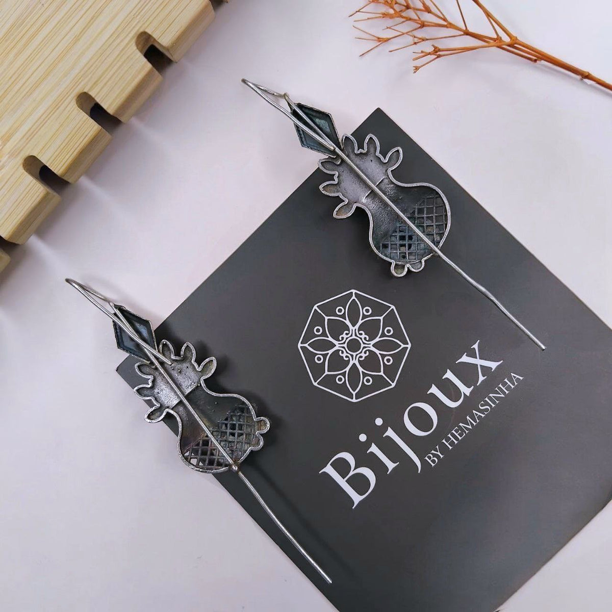 MIRAYA ANTIQUE SEMI HANDMADE EAR CUFF/EARRINGS EA39