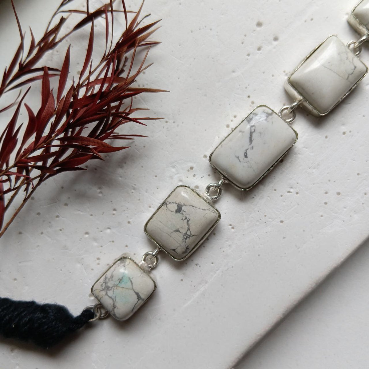 VIYANA BIJOUX PREMIUM AND EXCLUSIVE NATURAL STONE HANDMADE CHOKER CH371