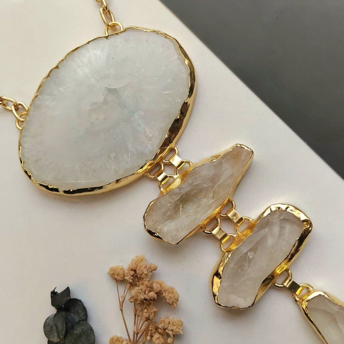 VARSHA HANDMADE PREMIUM RAW NATURAL DRUZY STONE NECKLACE NL371