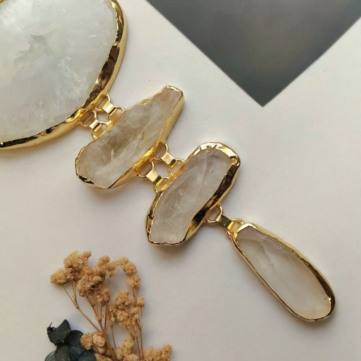 VARSHA HANDMADE PREMIUM RAW NATURAL DRUZY STONE NECKLACE NL371