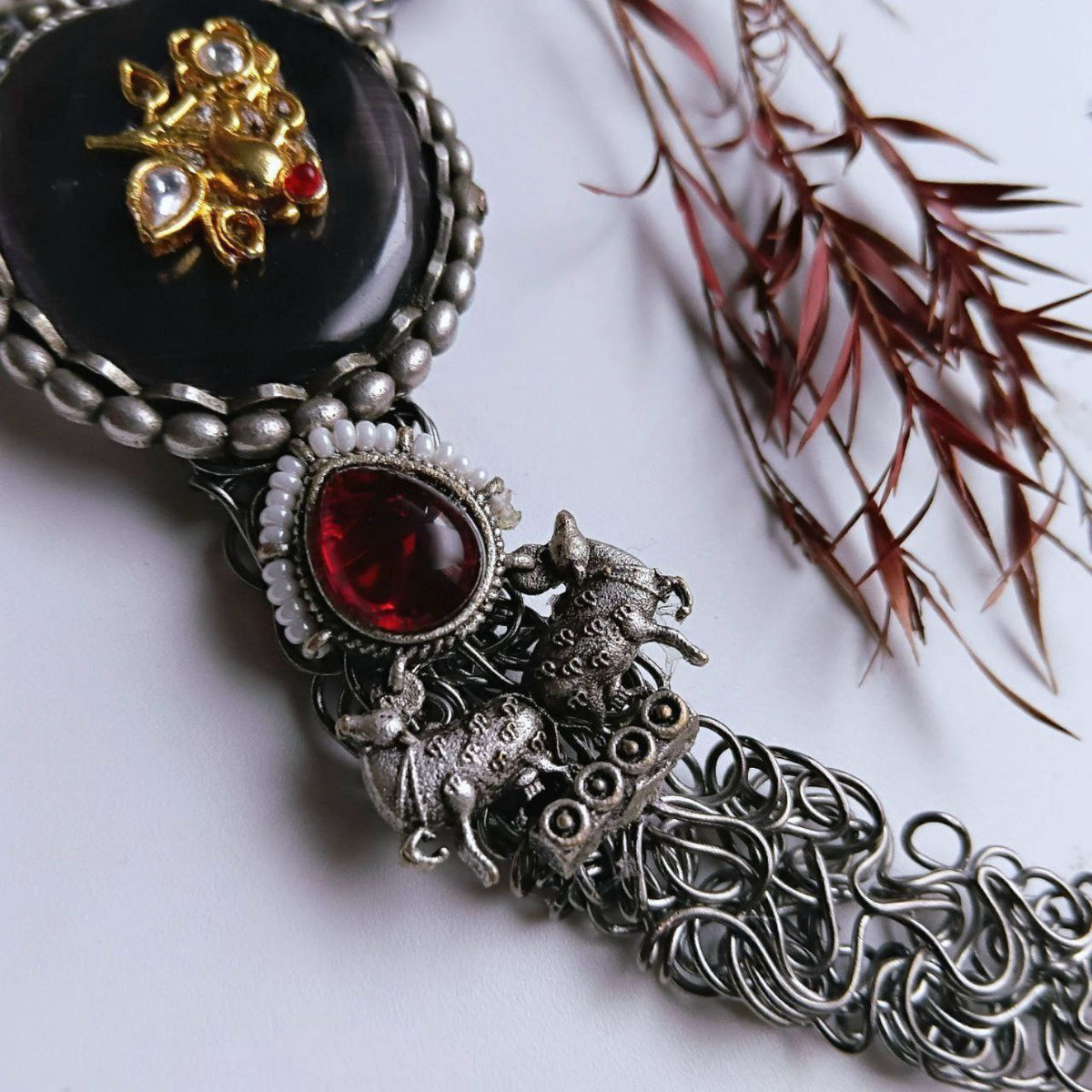 HELNA PREMIUM HANDMADE AND HAND HAMMERED HASLI / NECKLACE NL333