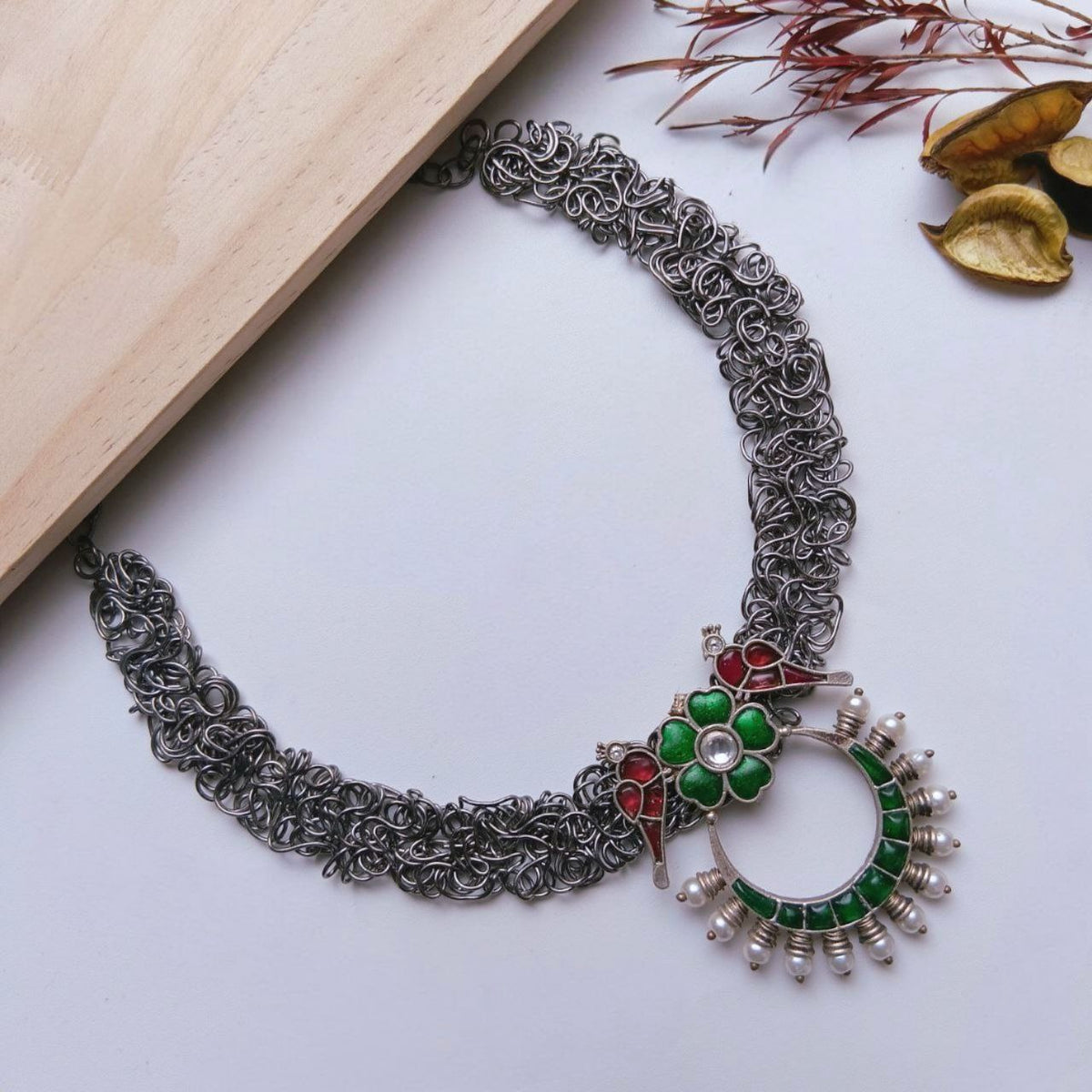 LIORA PREMIUM HANDMADE AND HAND HAMMERED HASLI / NECKLACE NL334