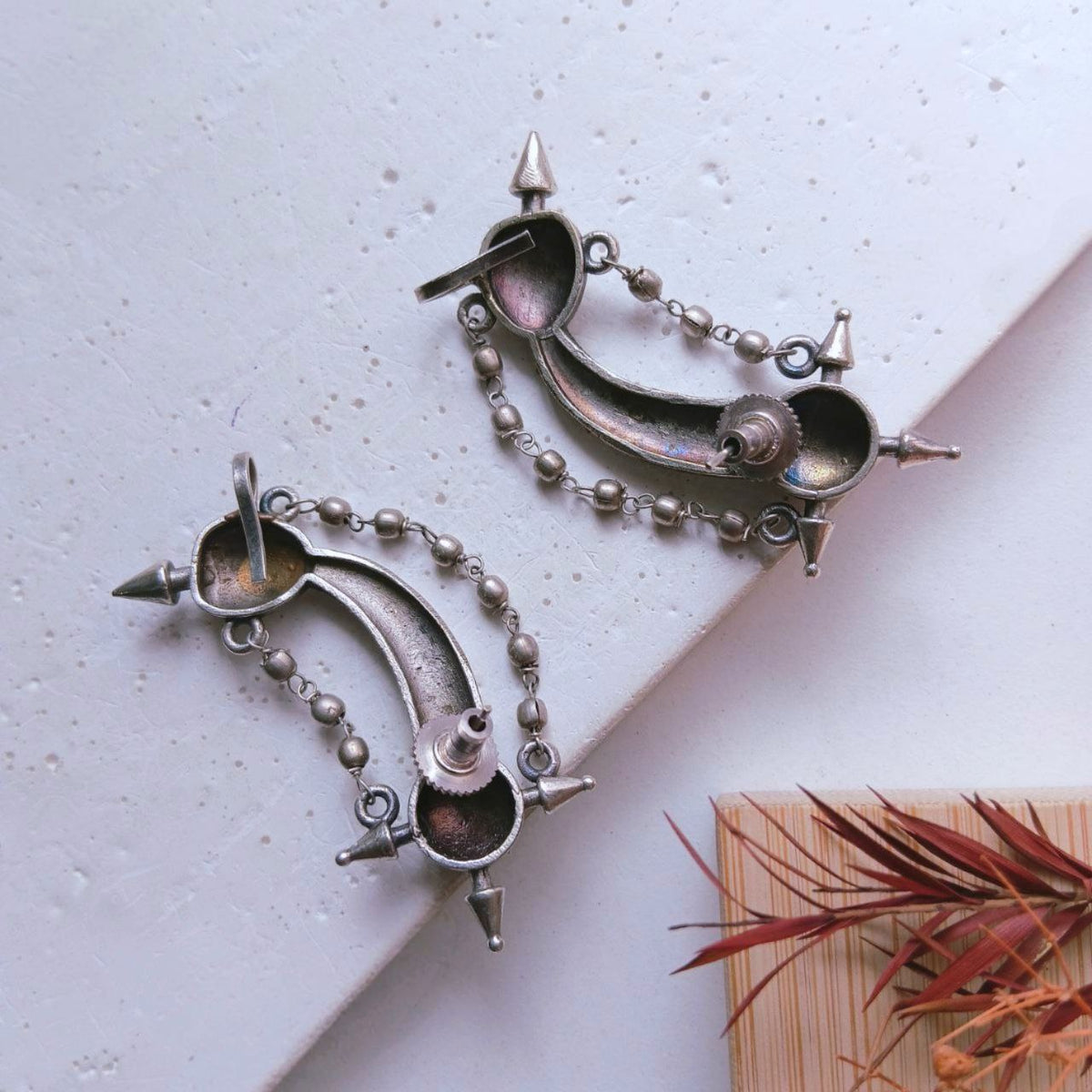 NYLA SEMI HANDMADE EAR CUFF/EARRINGS EA13